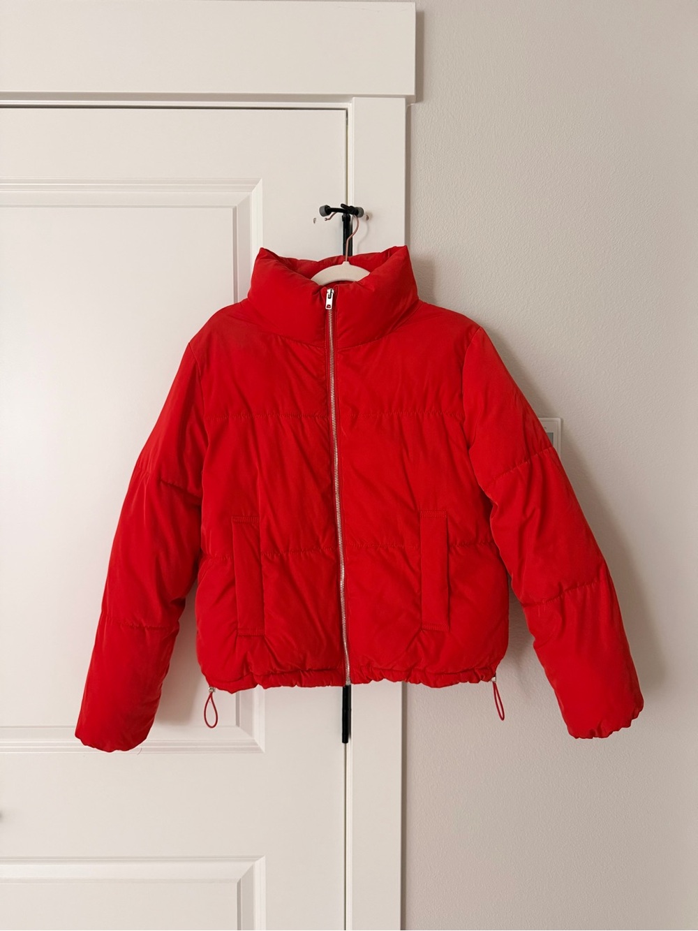 H&M divided Red Puffer Jacket size 6